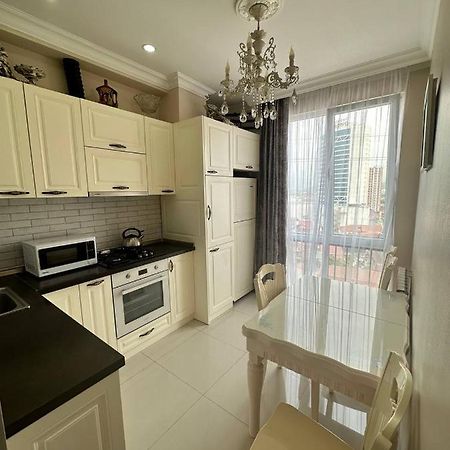Apartment 7 Batumi Zewnętrze zdjęcie